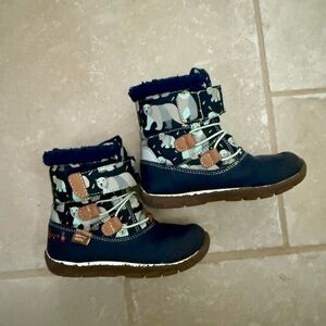 See Kai Run Navy Polar Bear Boots